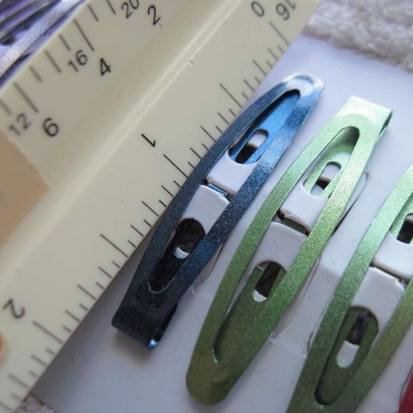 12 Goody Metal Hair Contour Snap Clips Glittery Sparkly Metallic Colors Breanna - Picture 2 of 6